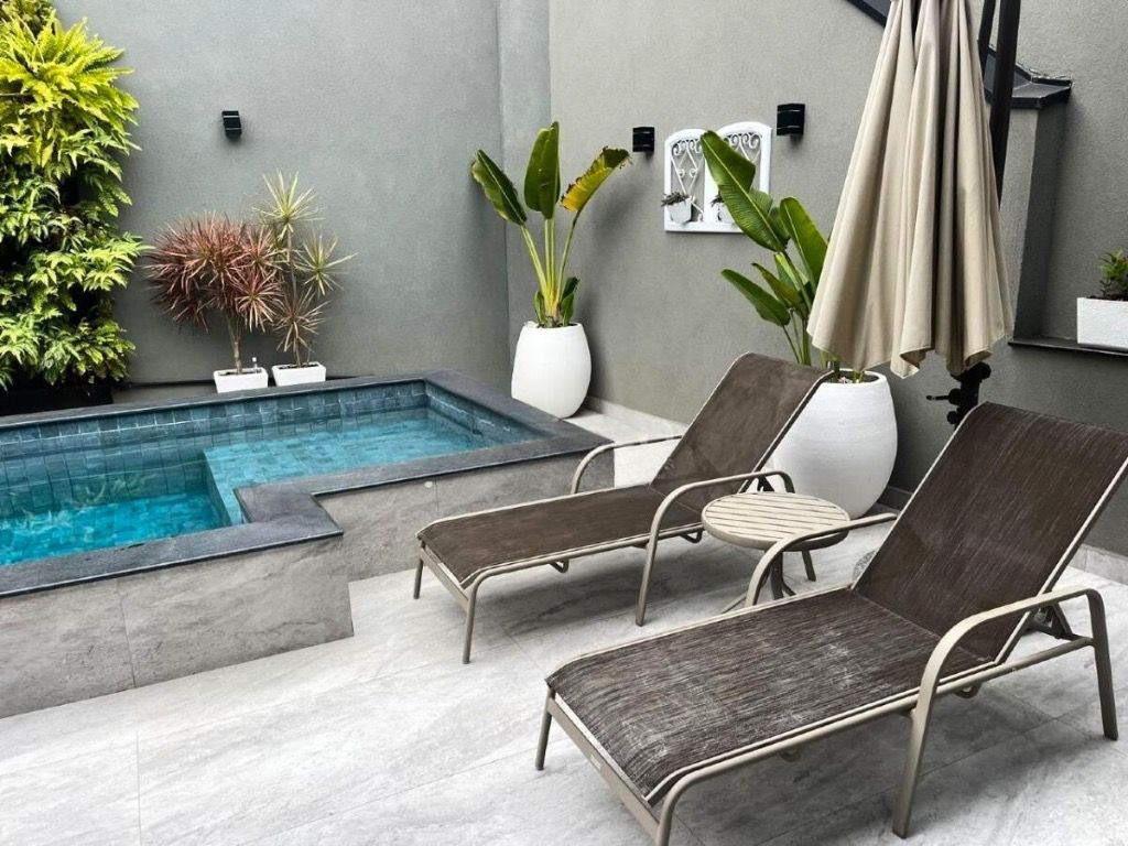 Casa 4 suítes no Reserva Colonial - Segurança e lazer completo imagem 11