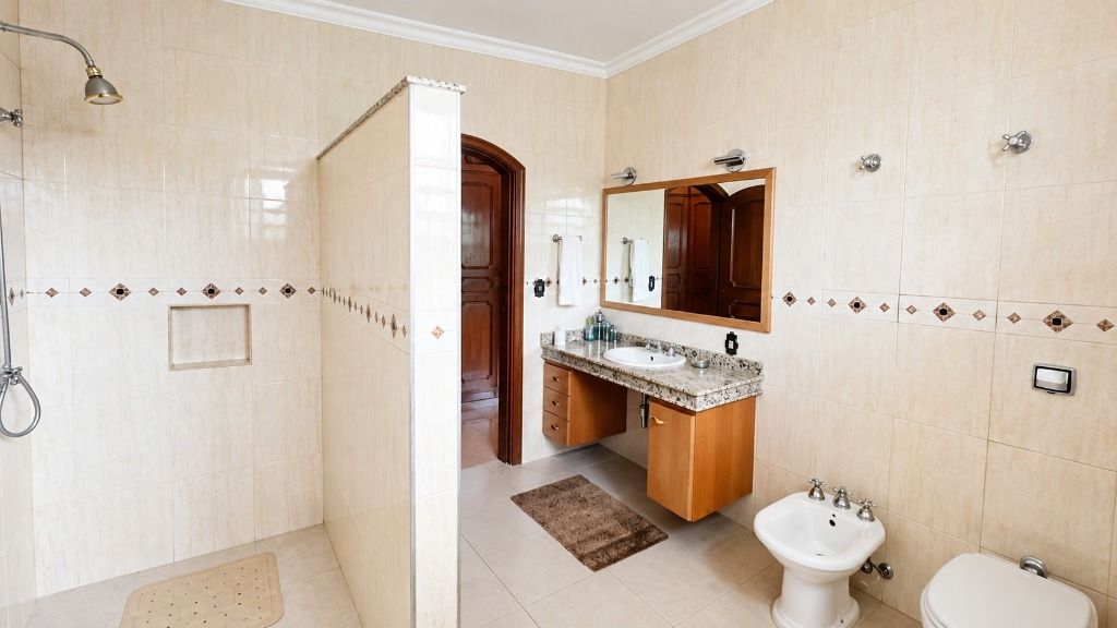 Casa com 5 quartos à venda, 866 m² por R$ 5.800.000 - Condomínio Village Sans Souci - Valinhos/SP imagem 3